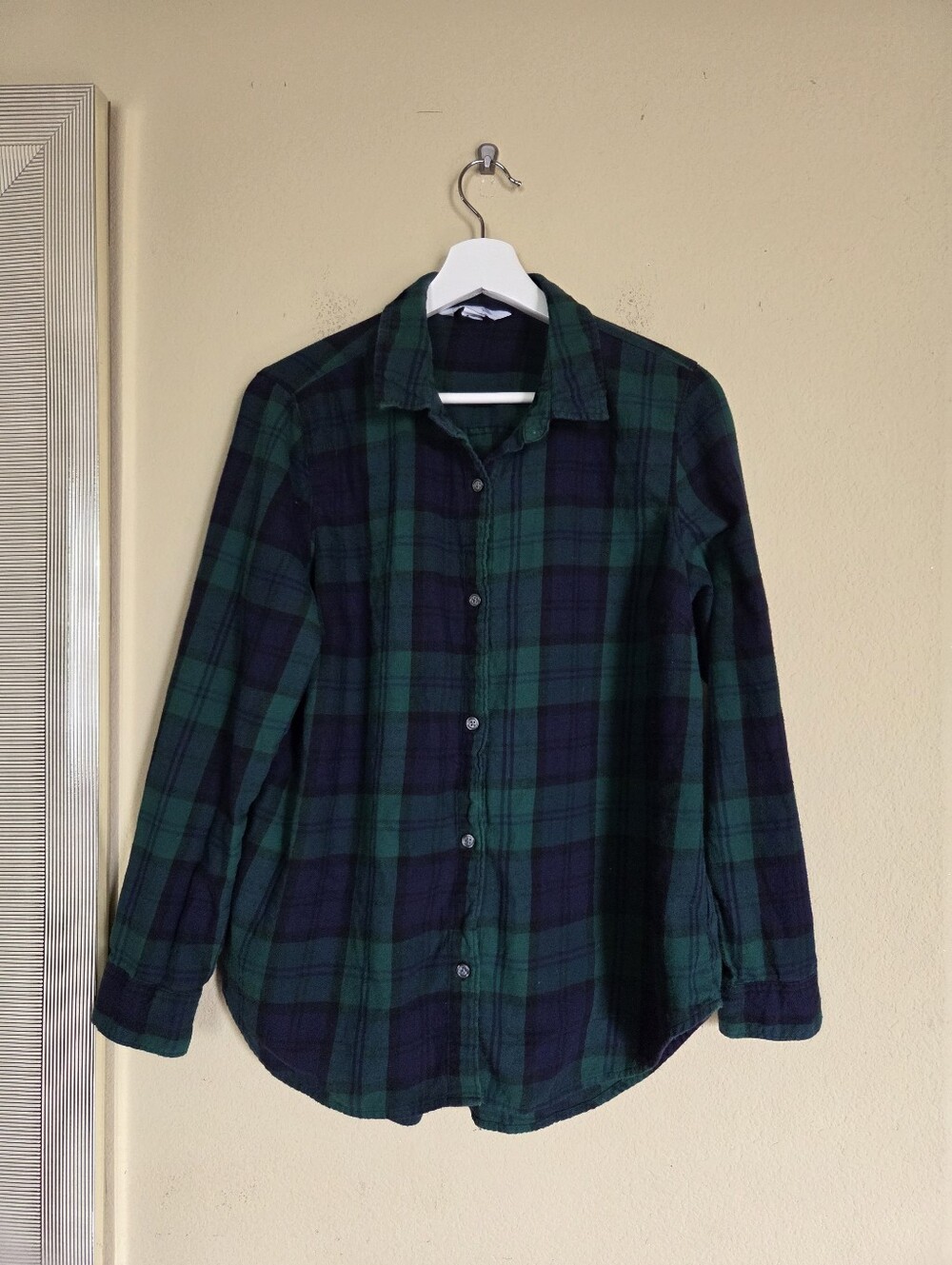 Old Navy Green and Navy Plaid Button-Down Cotton Flannel Classic Shirt